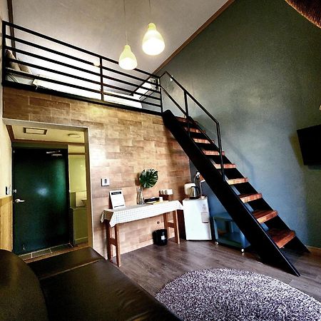 Hotel Hue Loft Інчхон Екстер'єр фото