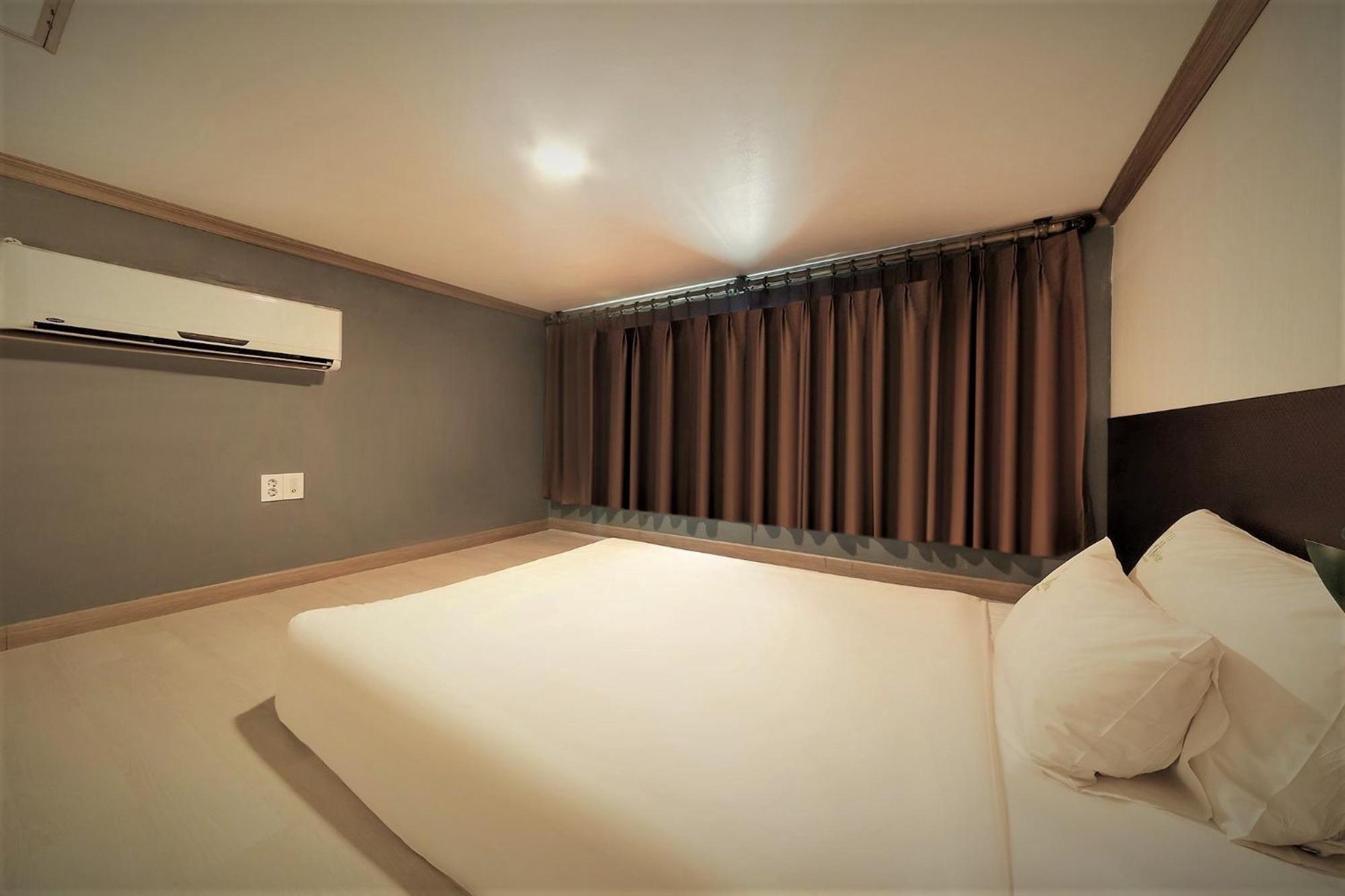 Hotel Hue Loft Інчхон Екстер'єр фото